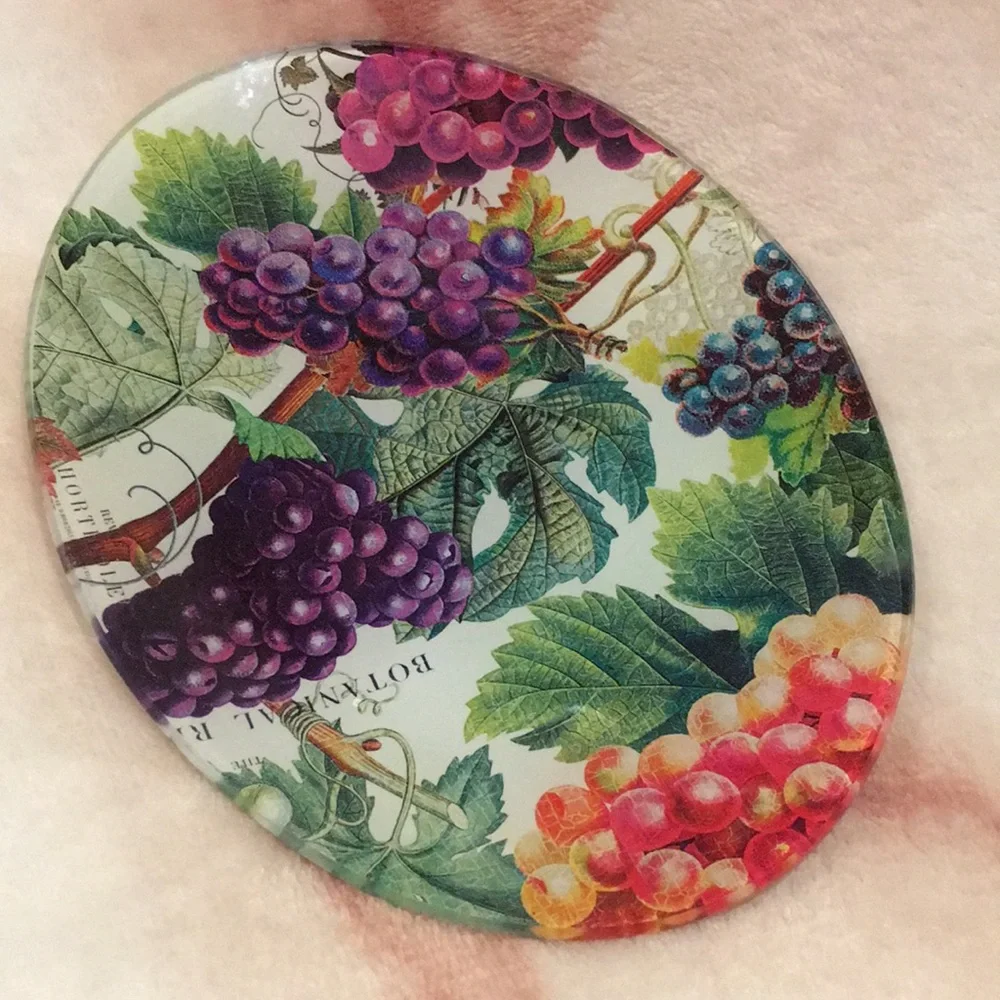 Botanical Grapes Floral Glass Oval Soap Trinket Dish NWT no box 5” X 6.25” - Picture 11 of 12